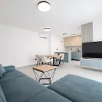 Apartman By The Sea Privlaka, Zadar - 23479 *
