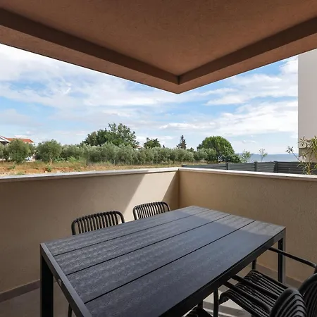 Apartamento By The Sea Privlaka, Zadar - 23479
